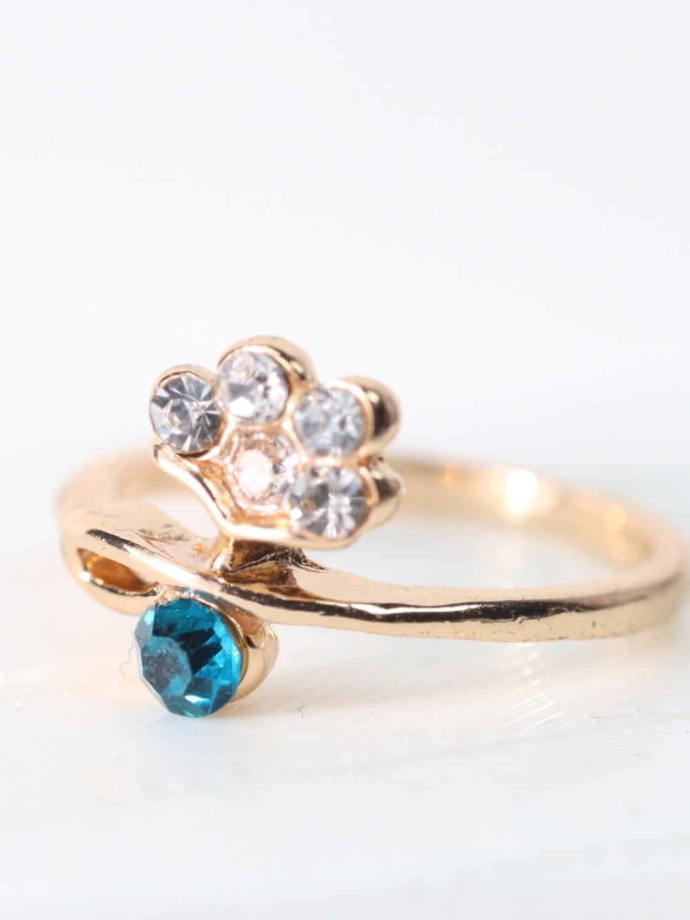 Cute peacock Ring Gold-plated Size 6 with cute crystals Statement Ring